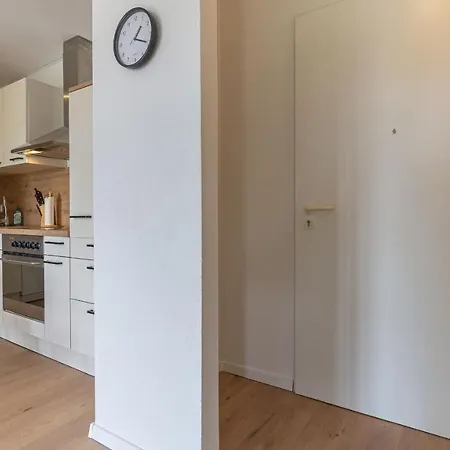 Appartement Apartment, 55m2, Kitchen, Washer, Netflix, Parking Cottbus